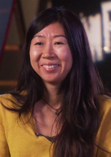 Niki Yang (visual voices guide)